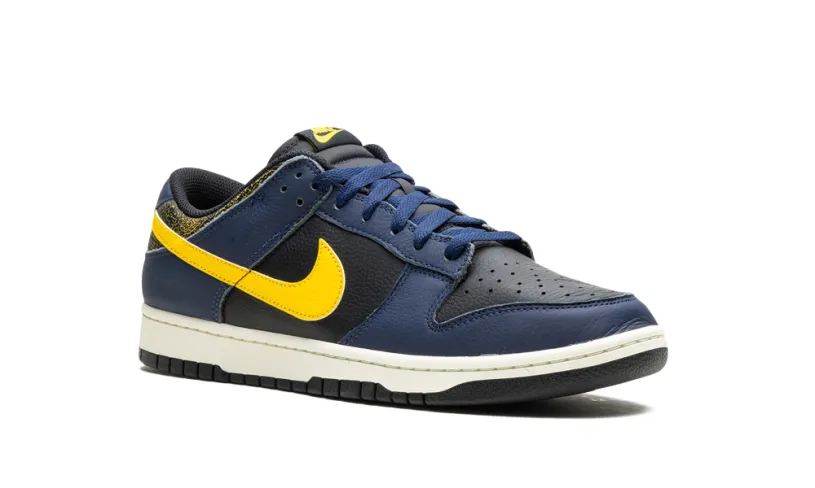 Nike Dunk Dunk Low Vintage 'Michigan' 