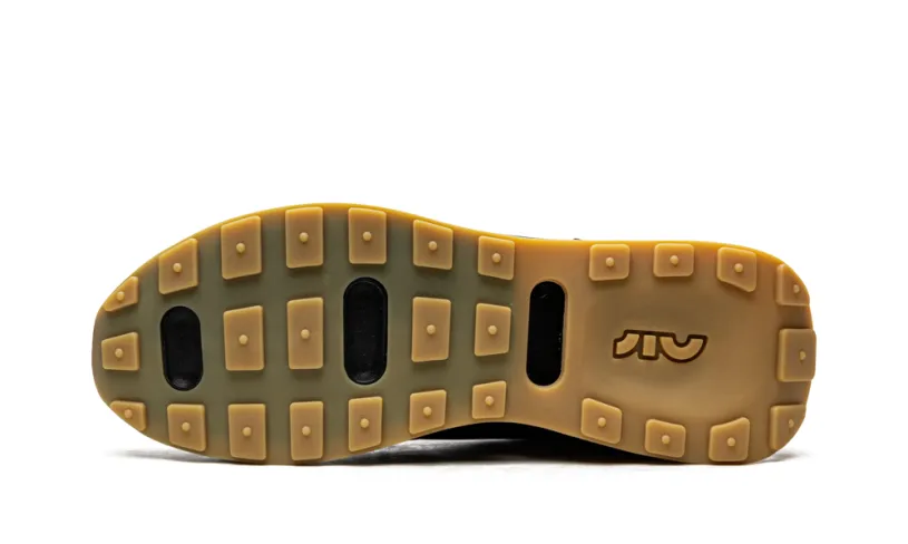 Nike Lifestyle Air Max Pre-Day 'Black Gum'