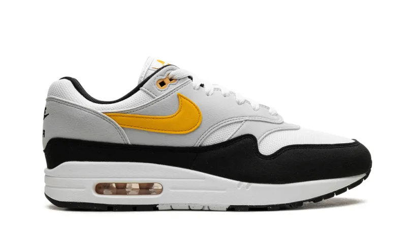 Nike Air Max Air Max 1 'White University Gold Black'
