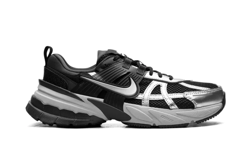 Nike Lifestyle V2K Run WMNS 'Black Metallic Silver' 