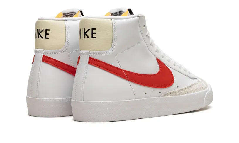Nike Lifestyle Blazer Mid '77 Vintage 'White Picante Red'