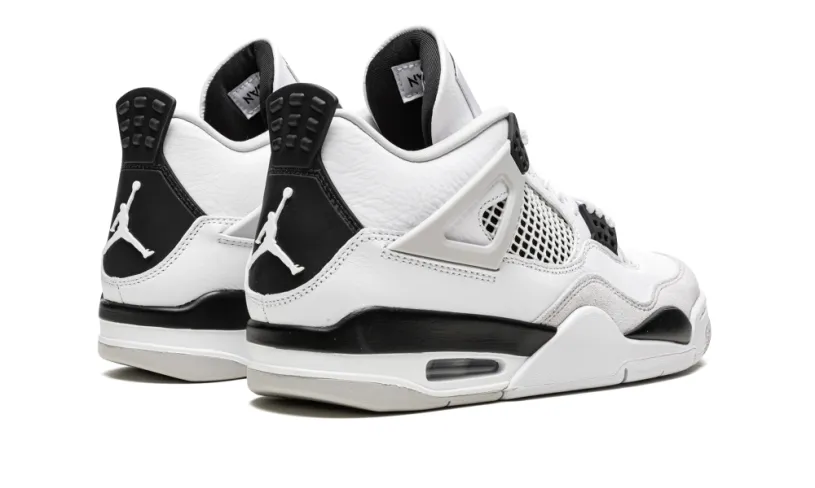 Air Jordan 4 Air Jordan 4 Retro 'Military Black'