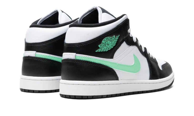 Air Jordan 1 Air Jordan 1 Mid 'GREEN GLOW' 