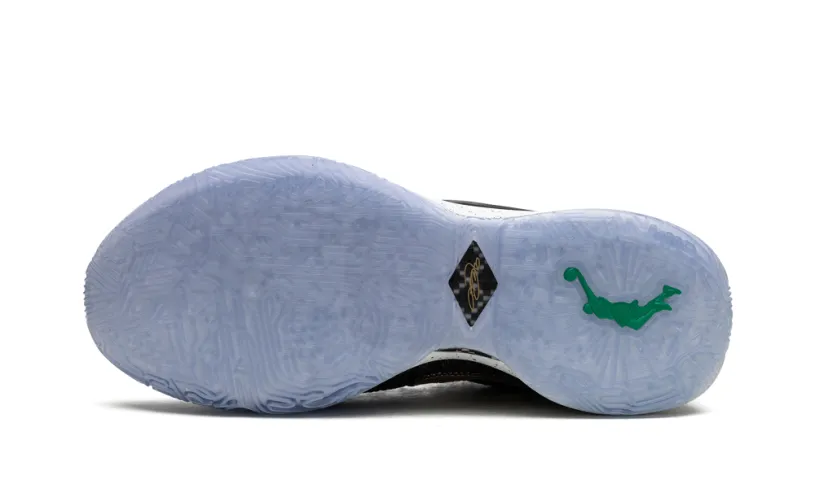 Nike Basketball LeBron 20 'Black Metallic Gold' 