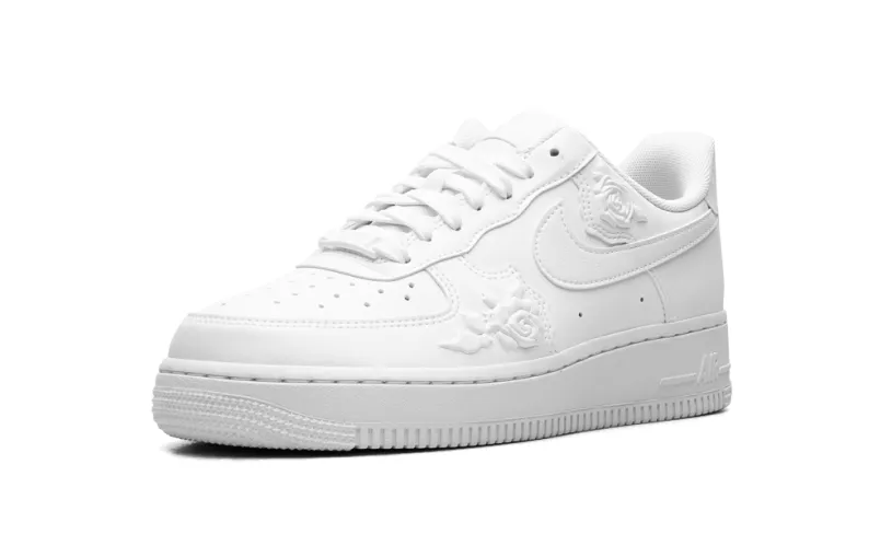 Nike Lifestyle Air Force 1 '07 WMNS 'White Roses'