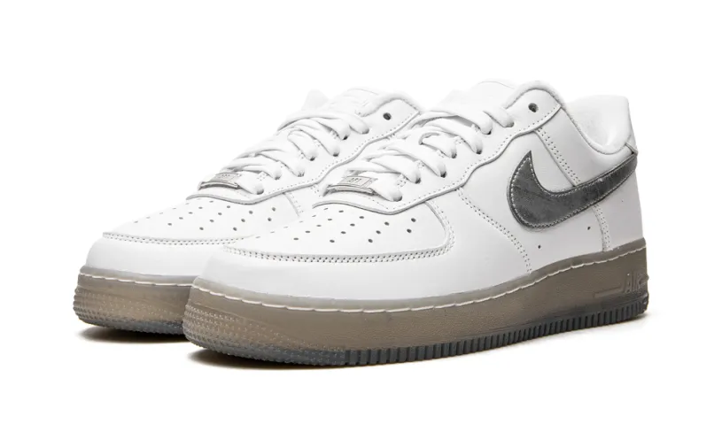 Nike Lifestyle Air Force 1 'White   Metallic Silver' 