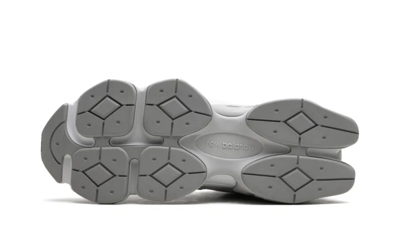 New Balance 9060 9060 'Silver Metallic Grey' 