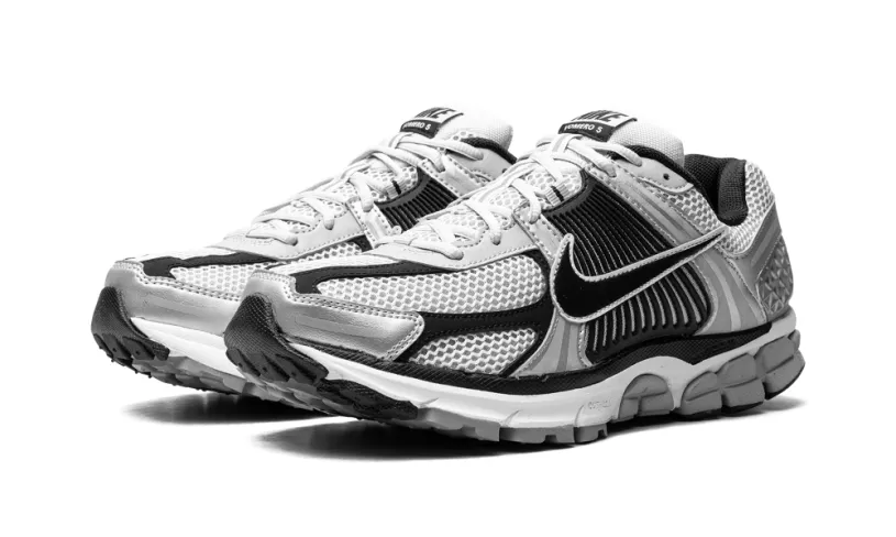 Nike Lifestyle Zoom Vomero 5 'Metallic Silver Black' 