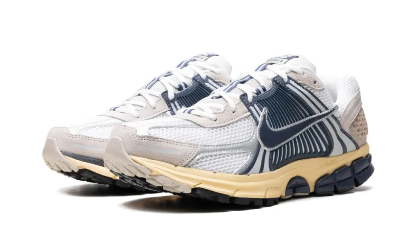Nike Lifestyle Zoom Vomero 5 'Thunder Blue Cream'