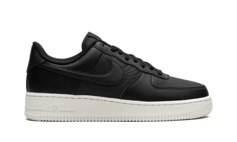 Nike Lifestyle Air Force 1 Low 'Black - Nylon'