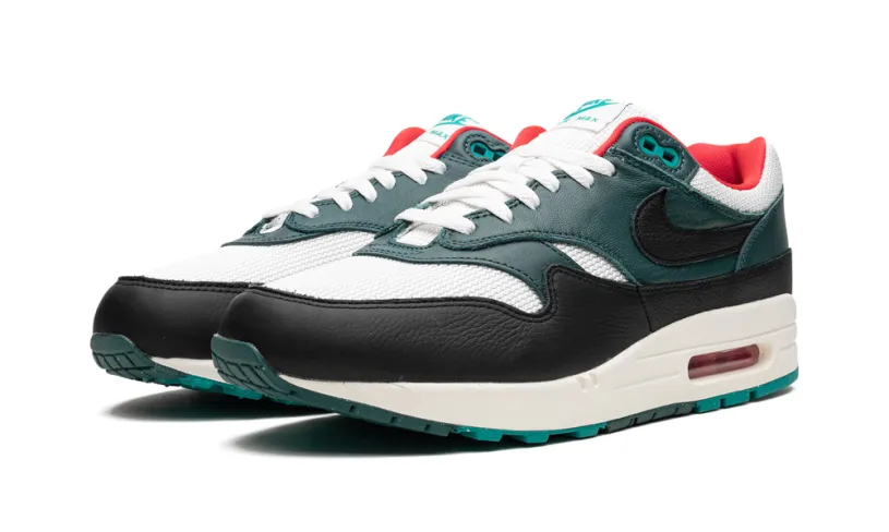 Nike Air Max Air Max 1 'LeBron James x Liverpool'