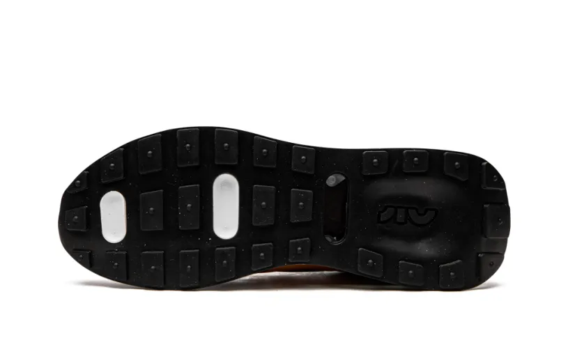 Nike Lifestyle Air Max Pre-Day 'Cedar' 