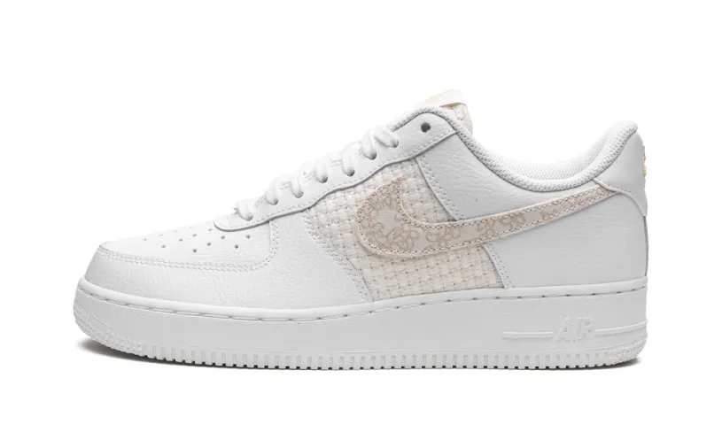 Nike Lifestyle AIR FORCE 1 '07 SE MNS WMNS 'Flower Swoosh' 
