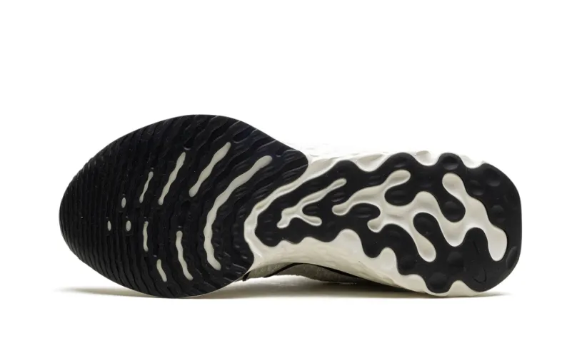 Nike Lifestyle React Infinity Run Flyknit 3 'Phantom Black Mint' 