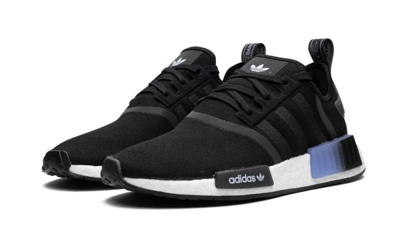 Adidas NMD NMD R1 MNS WMNS 'BLACK WHITE'