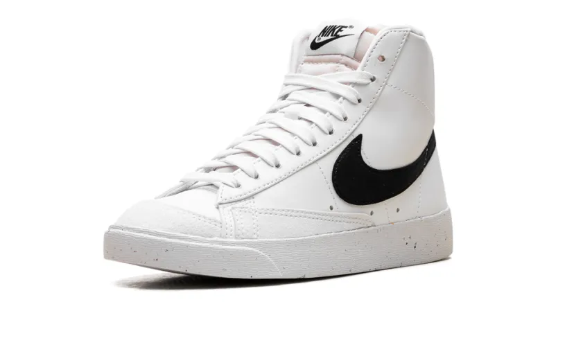 Nike Blazer Blazer Mid 77 WMNS 'Next Nature White Black' 