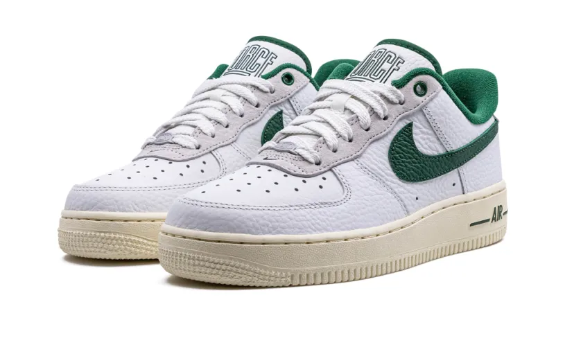 Nike Lifestyle AIR FORCE 1 LO '07 LX WMNS 'Command Force Gorge Green' 