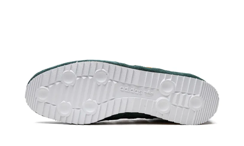 More Adidas Shoes Vintage Runner 'Noah' 