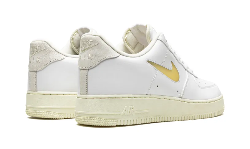 Nike Lifestyle Air Force 1 Low Jewel 'White Pale Vanilla' 