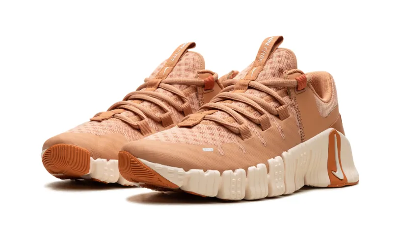 Nike Lifestyle FREE METCON 5 WMNS 'Amber Brown' 