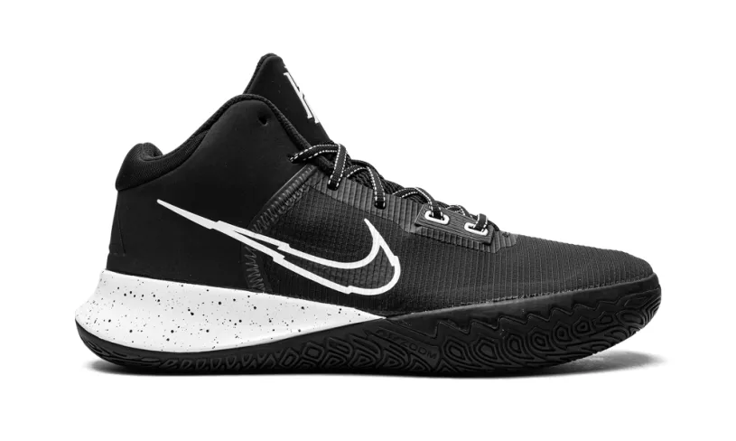 Nike Basketball Kyrie Flytrap IV 