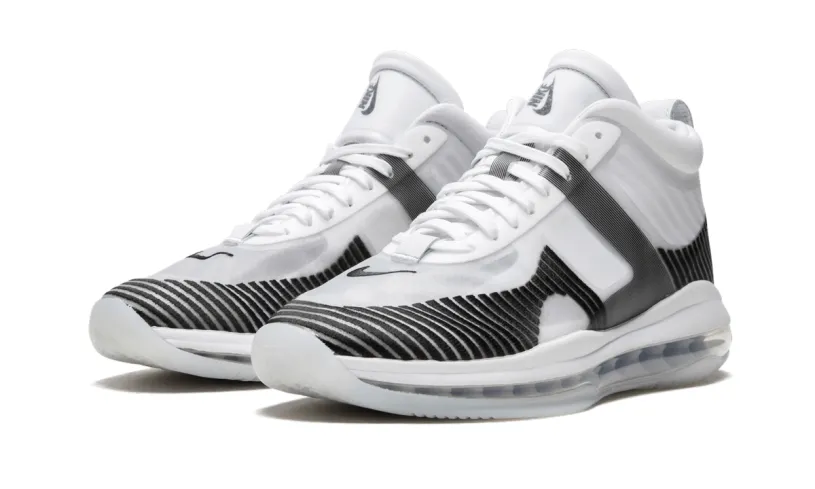 Nike Basketball Lebron Icon QS 'John Elliot'