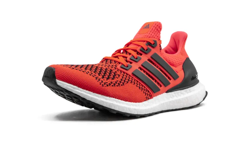 Adidas Ultraboost UltraBOOST 'Solar Red' 