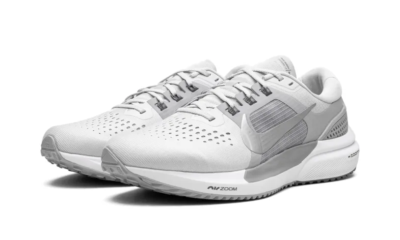 Nike Lifestyle AIR ZOOM VOMERO 15 MNS WMNS 