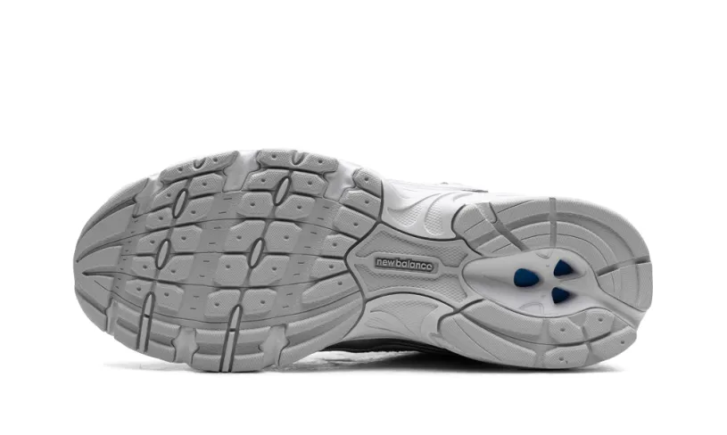 New Balance 530 530 'Moonbeam Silver Metallic' 