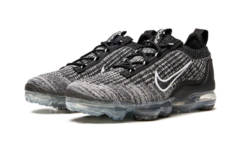 Nike Air Max VAPORMAX FLYKNIT 2021 WMNS