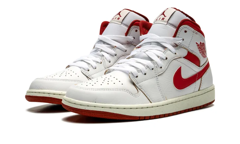 Air Jordan 1 Air Jordan 1 Mid SE 'Dune Red' 