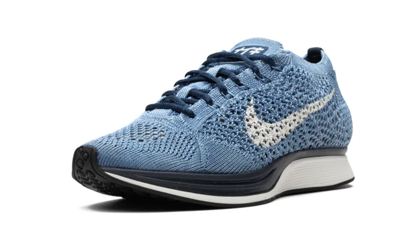 Nike Lifestyle Flyknit Racer PRM 