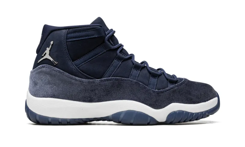 Air Jordan 11 AIR JORDAN 11 VELVET WMNS 'Midnight Navy' 