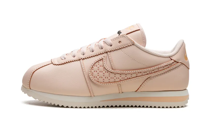 Nike Lifestyle CORTEZ SE WMNS 'World Make Mexico' 