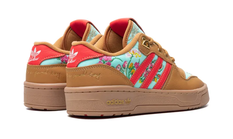 More Adidas Shoes Rivalry 'Unheard Of - Mom's Ugly Couch' 