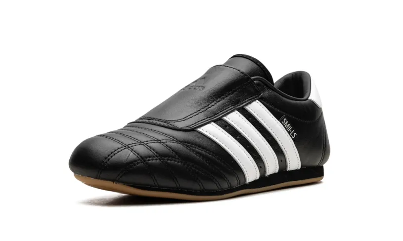 More Adidas Shoes Taekwondo WMNS 'Black White' 