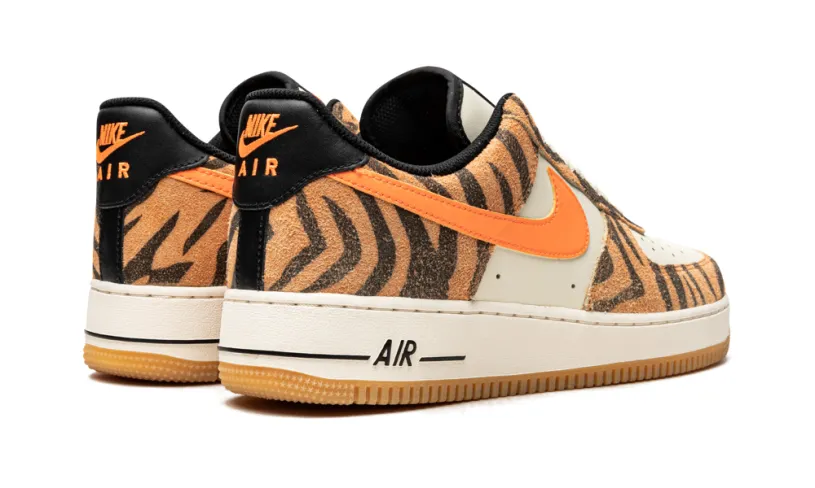 Nike Lifestyle Air Force 1 '07 PRM 'Daktari Stripes' 