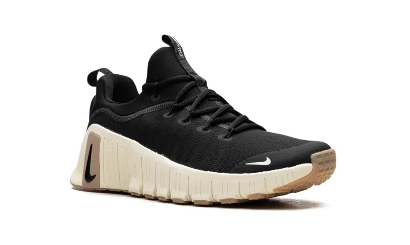 Nike Lifestyle Free Metcon 6 'Black Gum Light Brown' 
