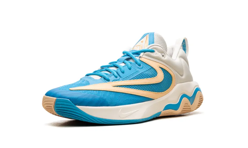 Nike Basketball Giannis Immortality 3 'Phantom' 
