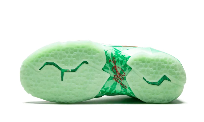 Nike Basketball Lebron 11 'Christmas' 