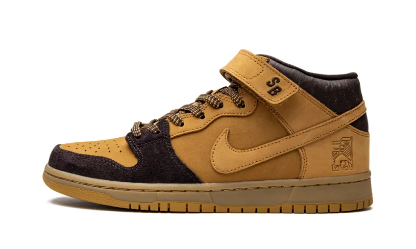 Nike SB SB Dunk Mid Pro 'Lewis Marnell' 