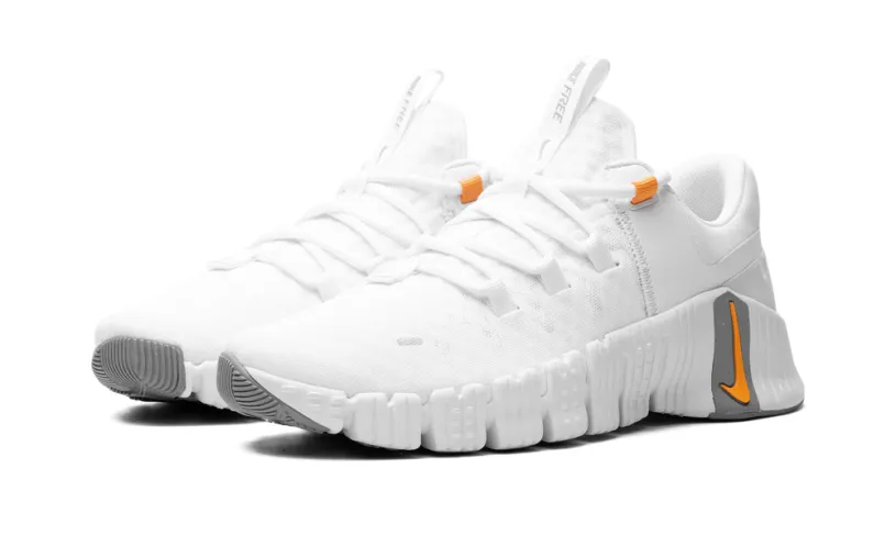 Nike Lifestyle Free Metcon 5 'White Football Grey'