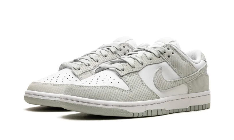 Nike Dunk DUNK LOW WMNS 'Grey Corduroy' 