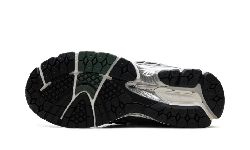 New Balance 1906R 1906R 'Silver Metallic Nightwatch Green' 