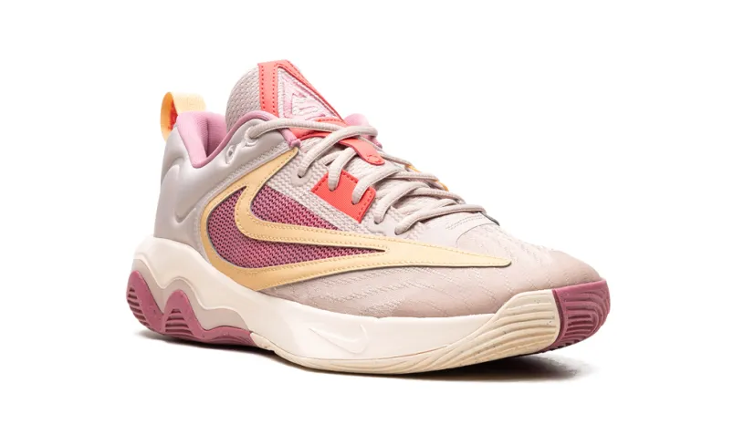 Nike Lifestyle Giannis Immortality 3 'Fossil Stone Desert Berry' 