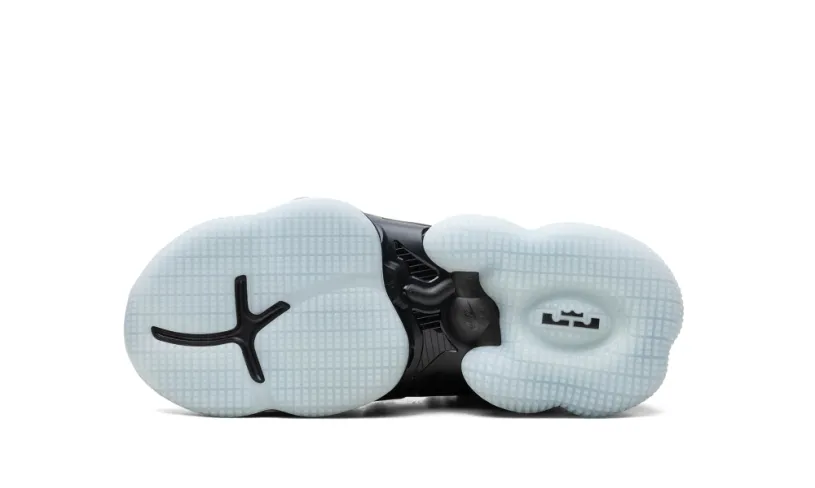 Nike Basketball LeBron 19 GS 'Black Green Glow' 