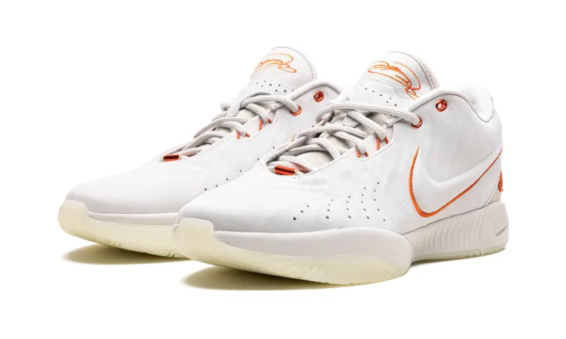 Nike Basketball LeBron 21 'Akoya'