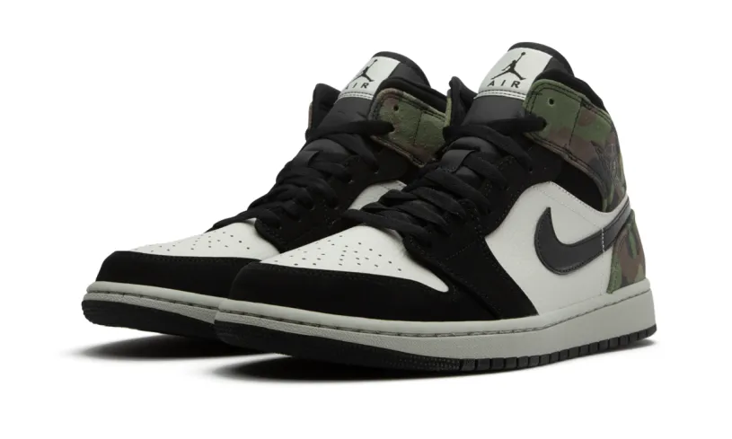 Air Jordan 1 Air Jordan 1 Mid 'Camo'