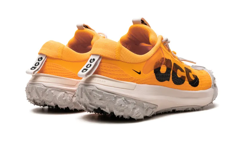 Nike Lifestyle ACG Mountain Fly Low 2 'Laser Orange' 