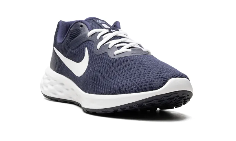 Nike Basketball Revolution 6 NN 